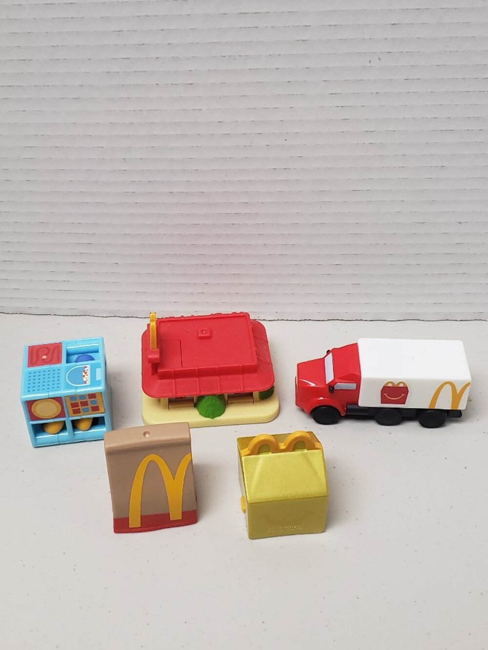 McDonald's 2025 Lil McDonald's Toys Set of 5